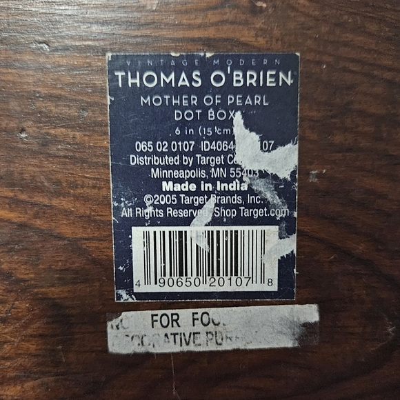 Decorative Wood & Mother of Pearl Box - Picture 10 of 10